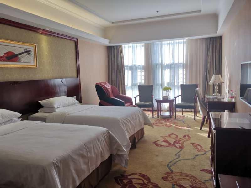 Vienna Hotel Chaozhou Plaza Exteriér fotografie