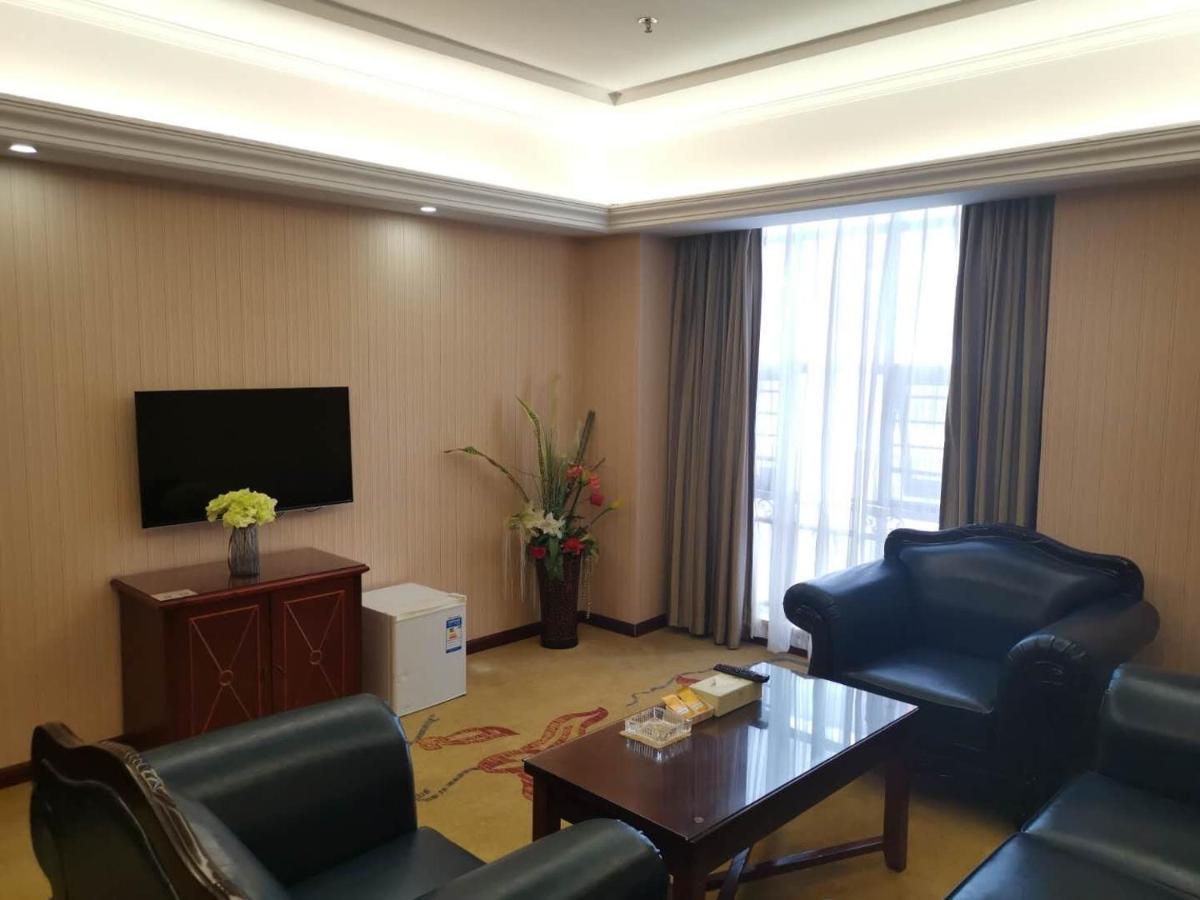 Vienna Hotel Chaozhou Plaza Exteriér fotografie